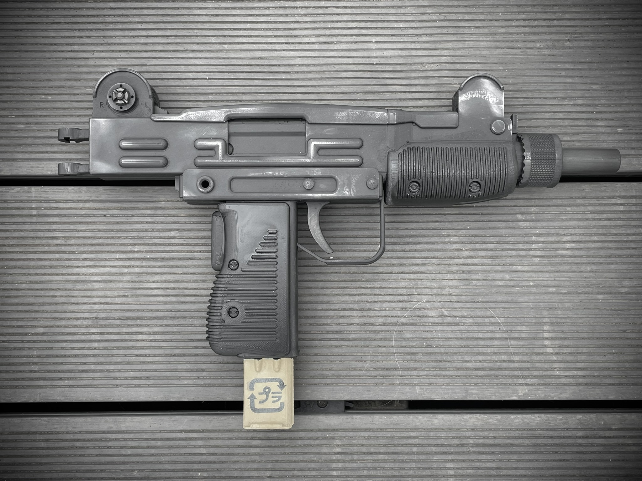 Ghost In The Shell Mini UZI Inside